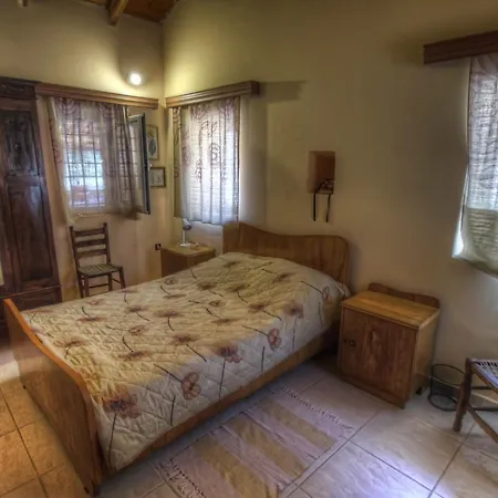 Gerofotis Country House