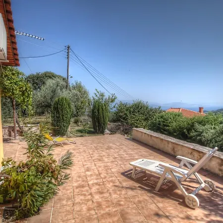 Gerofotis Country House Gefira (Aigialeia)